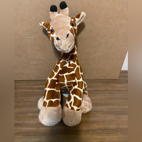 Build-A-Bear Other - Build A Bear Plush Giraffe